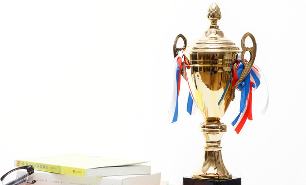 在党员先进性教育活动总结表彰大会上的讲话