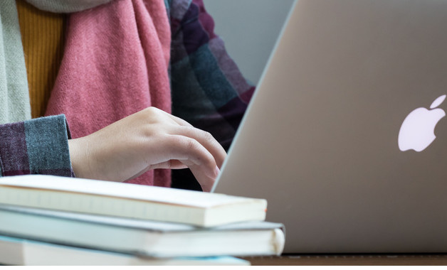 开展校园活动的总结