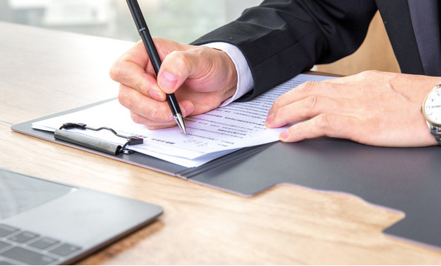 银行营业员个人年终工作总结精编