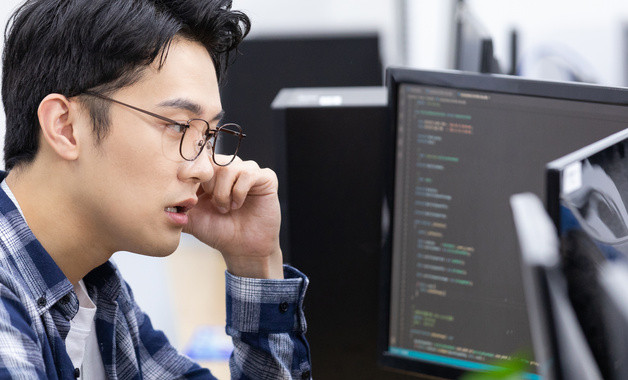 2025年财务经理个人年终总结怎么写